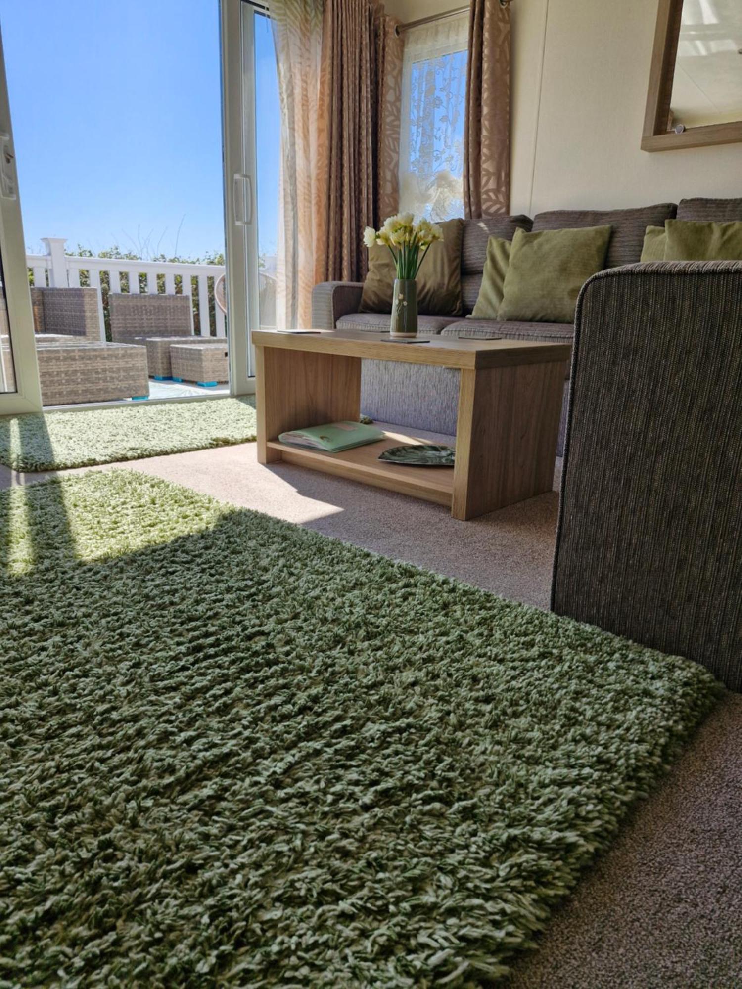 Beautiful 2 Bedroom Caravan, Holiday Park Tenby Saint Florence Luaran gambar